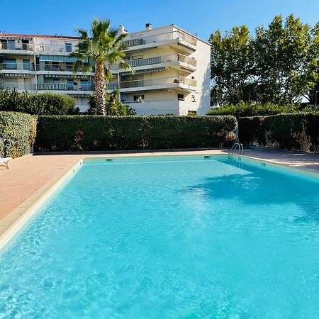 Studio De Standing Climatise, Avec Piscine, Proche De La Mer เฟรฌูส ภายนอก รูปภาพ